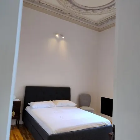Reale Apartament *